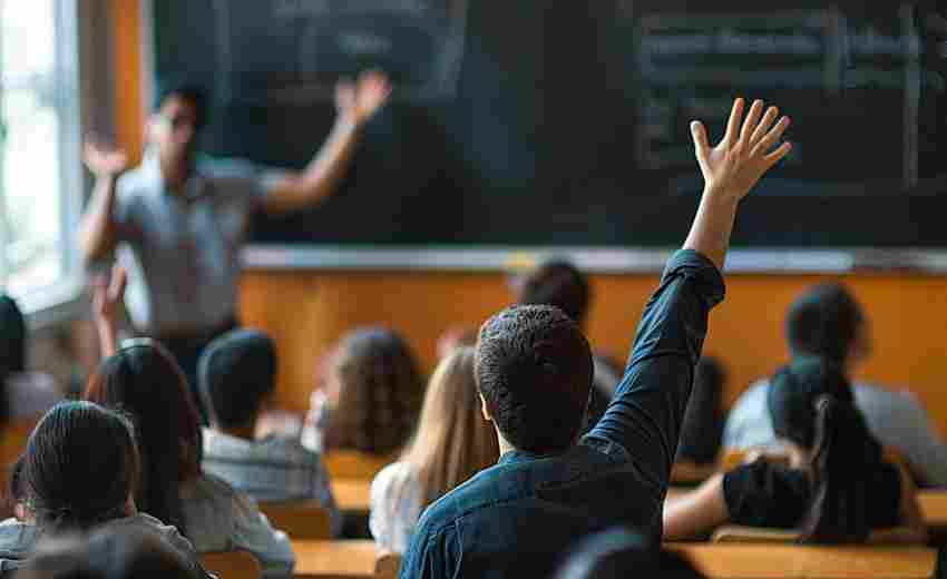 如何通过高中选修课预判大学专业适配度