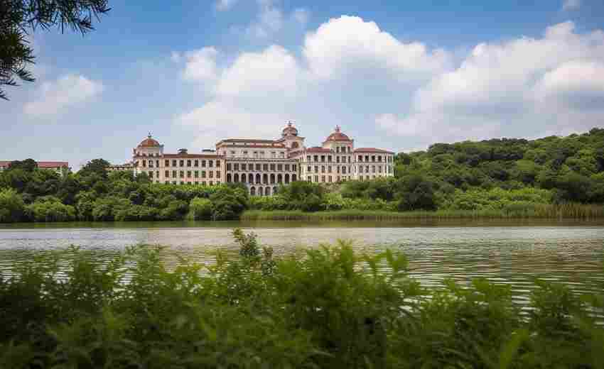 四川外国语大学不同省份专业录取分数线差异大吗